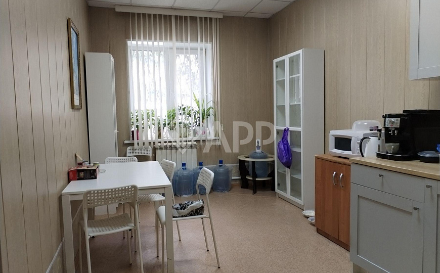Помещение свободного назначения 114 м2 фото