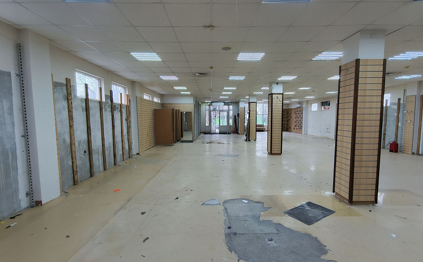 Сдаю здание 1 линия с ремонтом на трафике, 256 м² фото