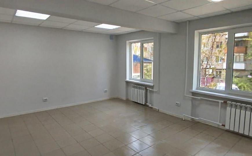 Помещение с ремонтом под офис, услуги, мед.центр,80 м² фото