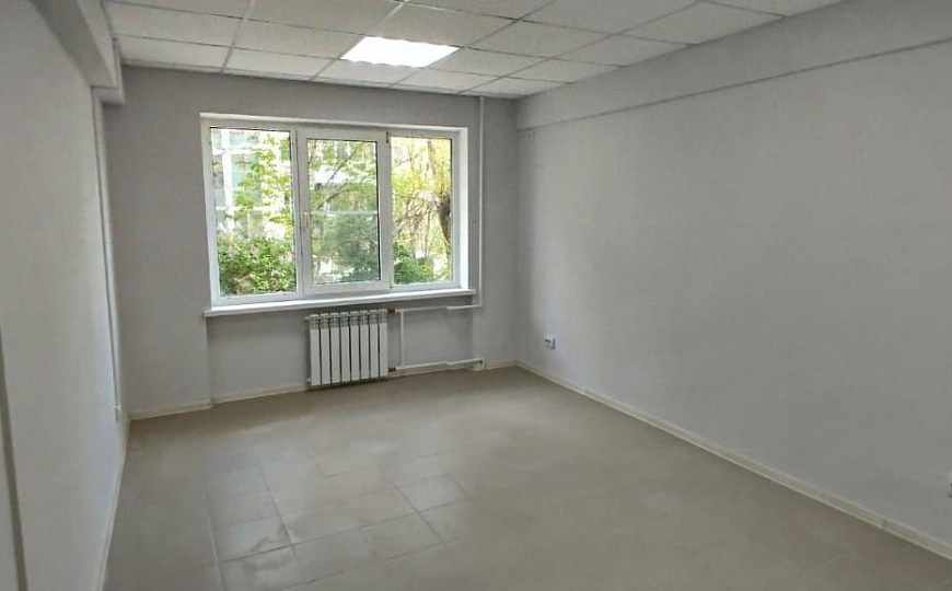 Помещение с ремонтом под офис, услуги, мед.центр,80 м² фото