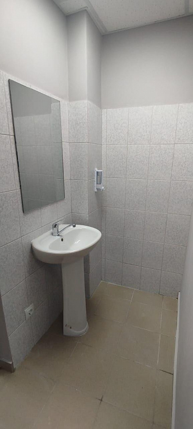 Помещение с ремонтом под офис, услуги, мед.центр,80 м² фото