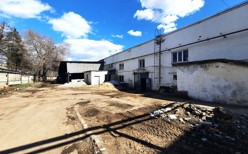 База 7 500 м² фото