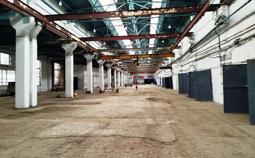 База 7 500 м² фото