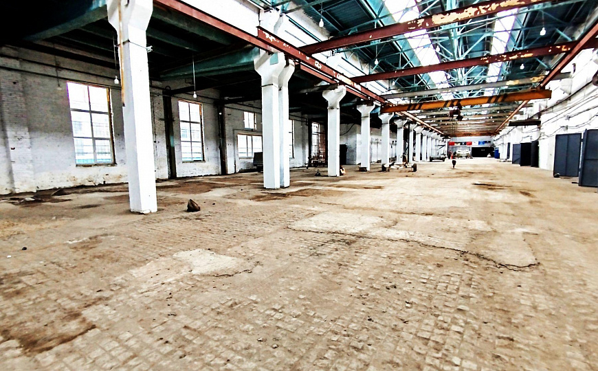 База 7 500 м² фото