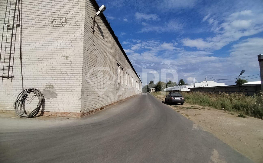 Здание склада 1376 м² фото