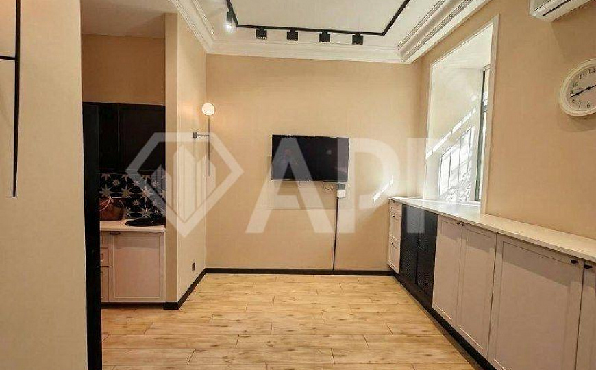 Продажа, апартаменты в центре Москвы фото