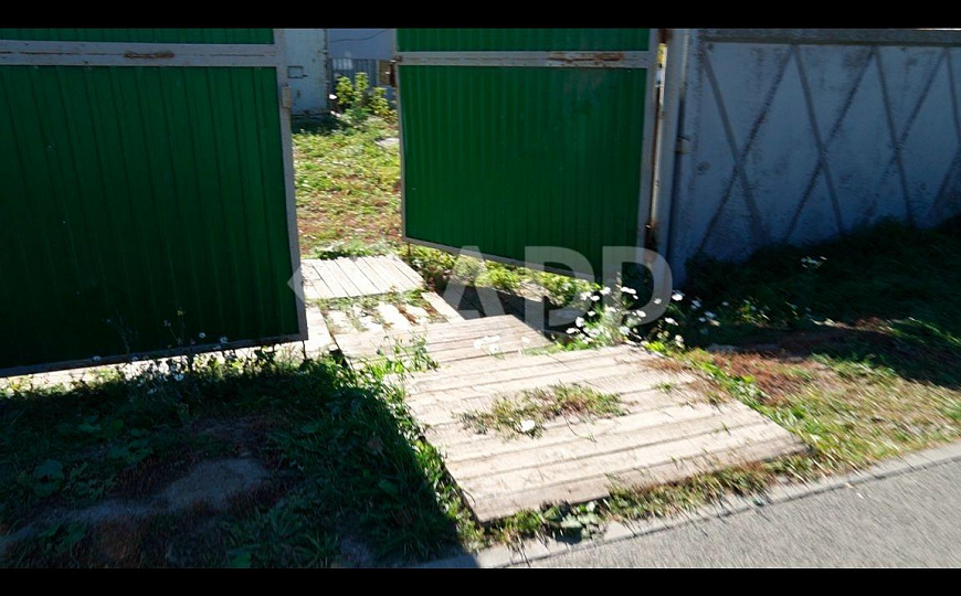 Сдам земельный участок, 556 м² фото