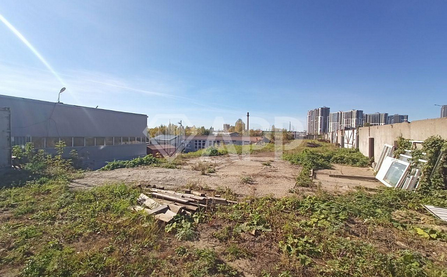 Сдам земельный участок, 556 м² фото