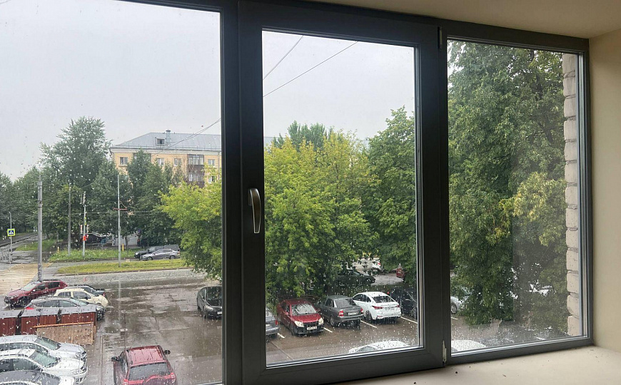 Офис бизнес центра в отдельном блоке фото