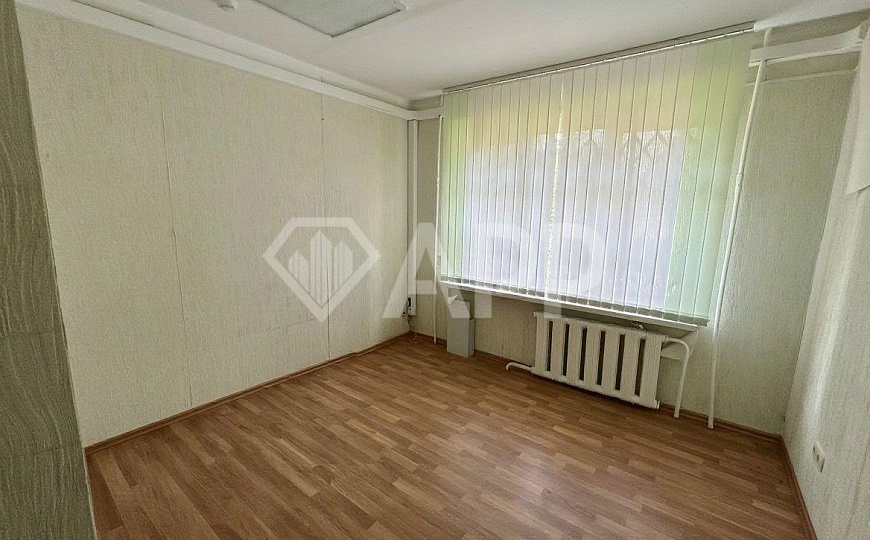 Продам офисное помещение, 305 м² фото