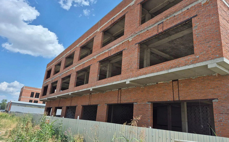 Продам отдельно стоящее здание, 2 370 м² фото