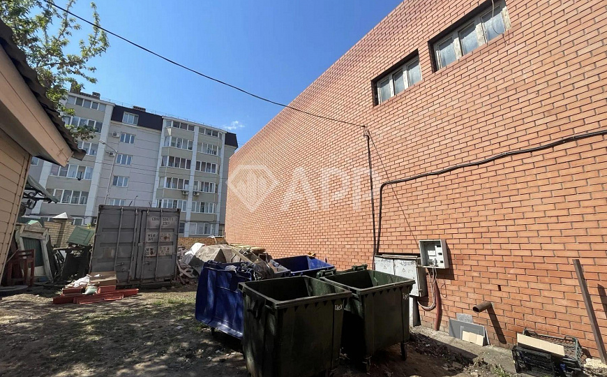 Продам здание с з/у на туристическом трафике!!! фото