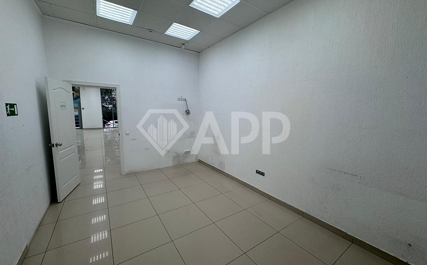 Сдаю 1 этаж 1 линия с ремонтом, 113 м² фото