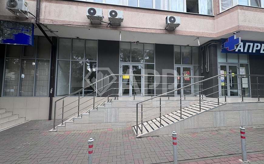 Сдаю 1 этаж 1 линия с ремонтом, 113 м² фото