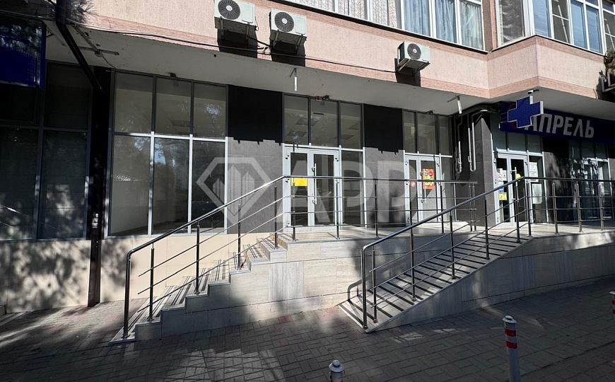 Сдаю 1 этаж 1 линия с ремонтом, 113 м² фото