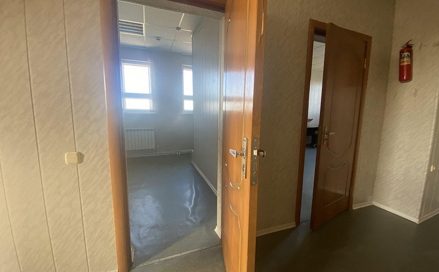 Продам отдельно стоящее здание, 417 м² фото