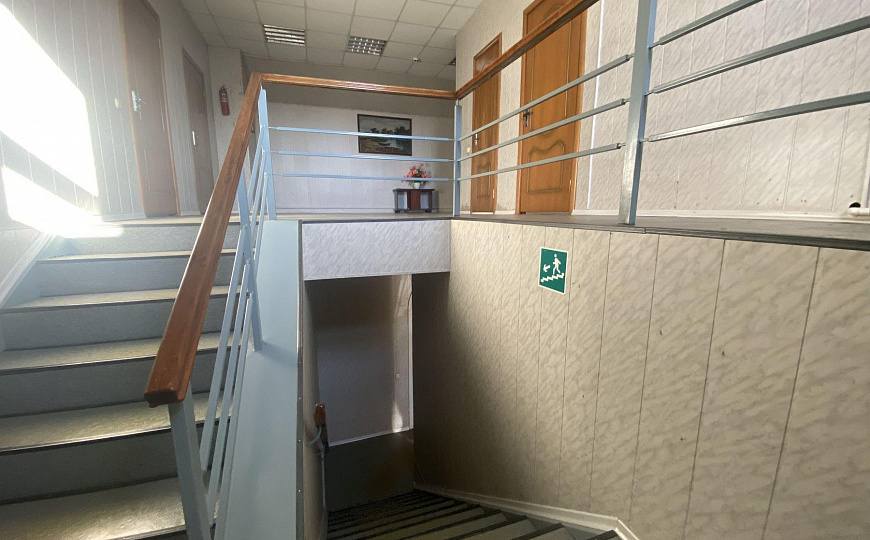 Продам отдельно стоящее здание, 417 м² фото