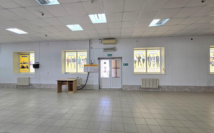 Торговый центр с ЗУ, 564 м² фото