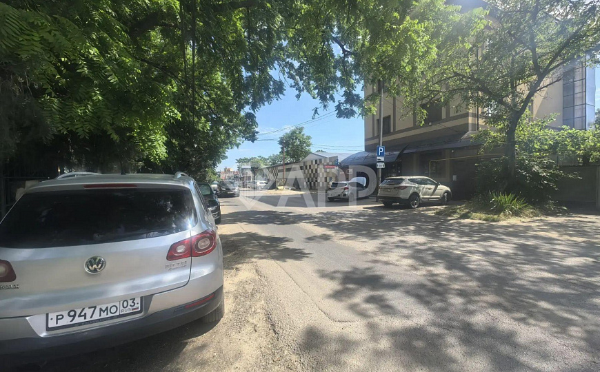 Продам отдельно стоящее здание, 567 м² фото