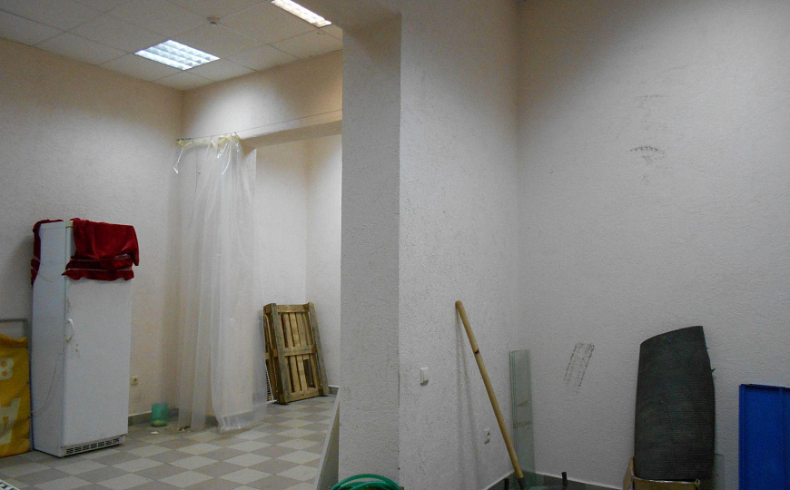 Помещение с арендатором 259,9 м2 фото