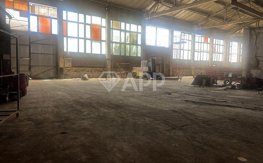 Сдам производственное помещение, 1 000 м² фото