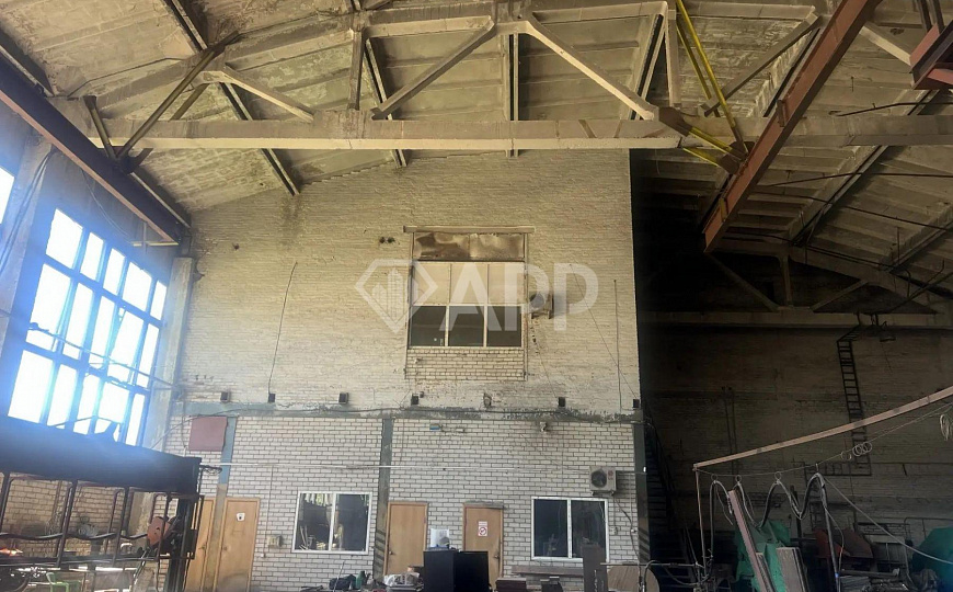 Продам производственное помещение, 2 500 м² фото