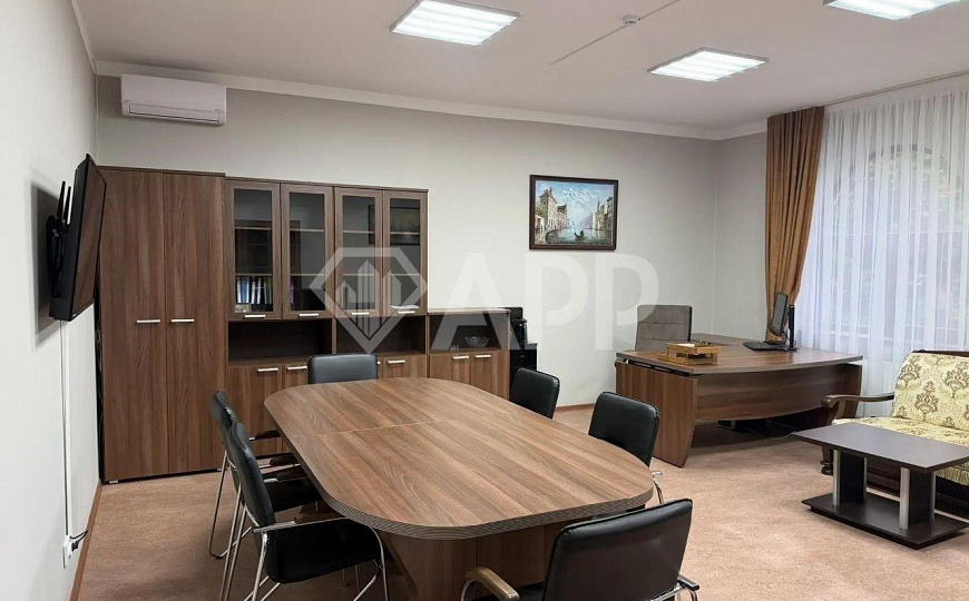 Сдаю офисное помещение с мебелью, 40 м² фото