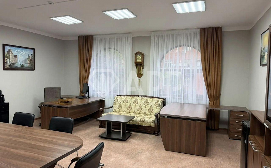Сдаю офисное помещение с мебелью, 40 м² фото