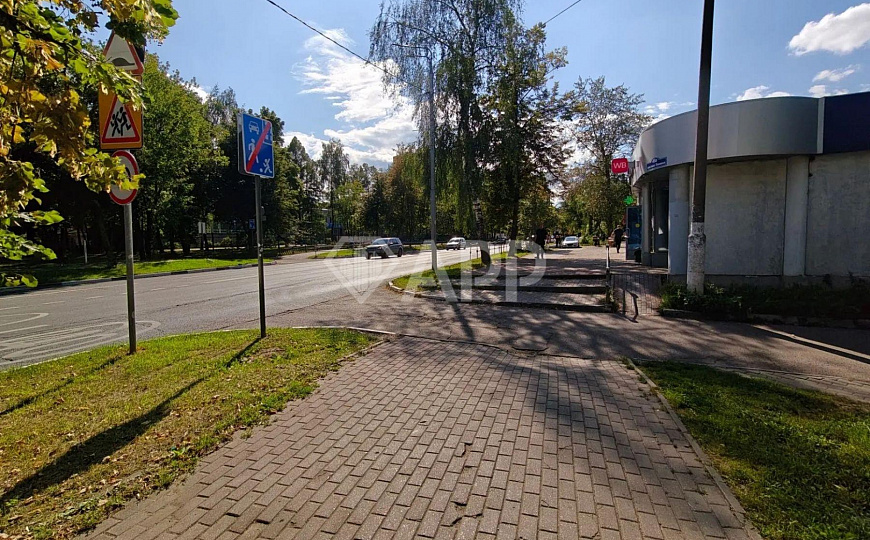 Сдам торговое помещение, 50 м² фото