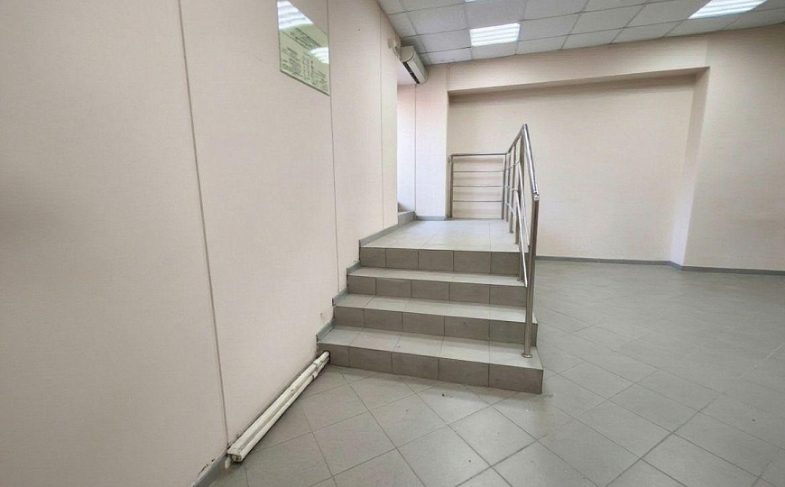 Сдам отдельно стоящее здание, 194,48 м² фото