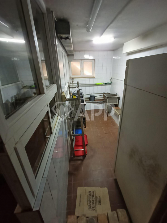 Помещение 250 м2 в самом центре Сочи фото