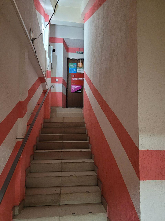 Торговая площадь в районе Авиатора 90 м2!!!! фото
