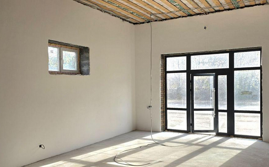 Помещение свободного назначения 300 м2 фото