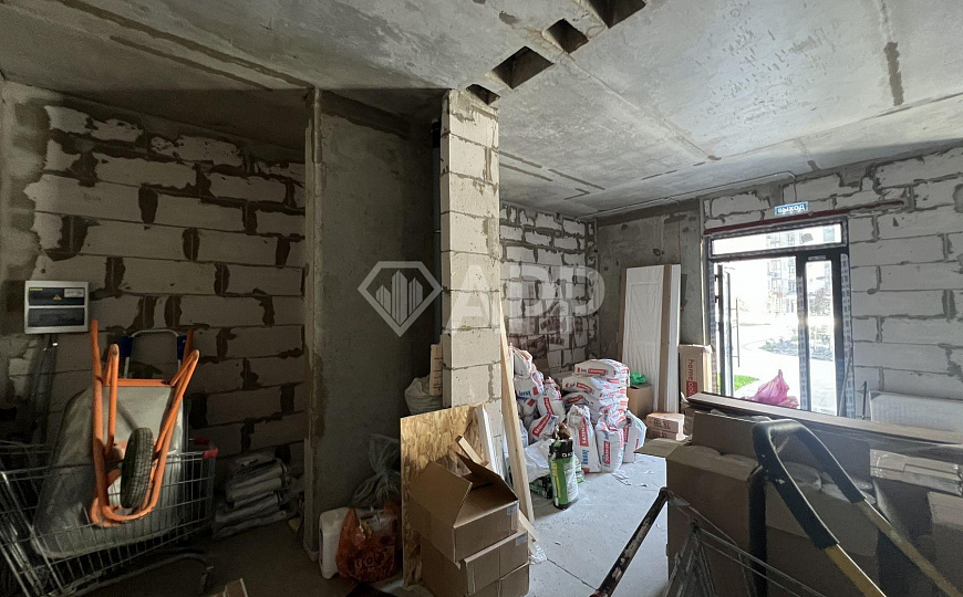Сдаю торговое помещение 46,2 м² услуги бьюти магазин  офис фото
