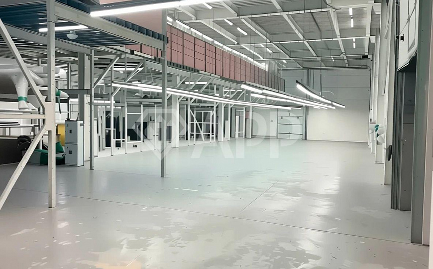 ОСП 3375 м² на собственном участке 0,7 га в Одинцово (Немчиновка) — 250 кВт, своя газовая котельная. фото
