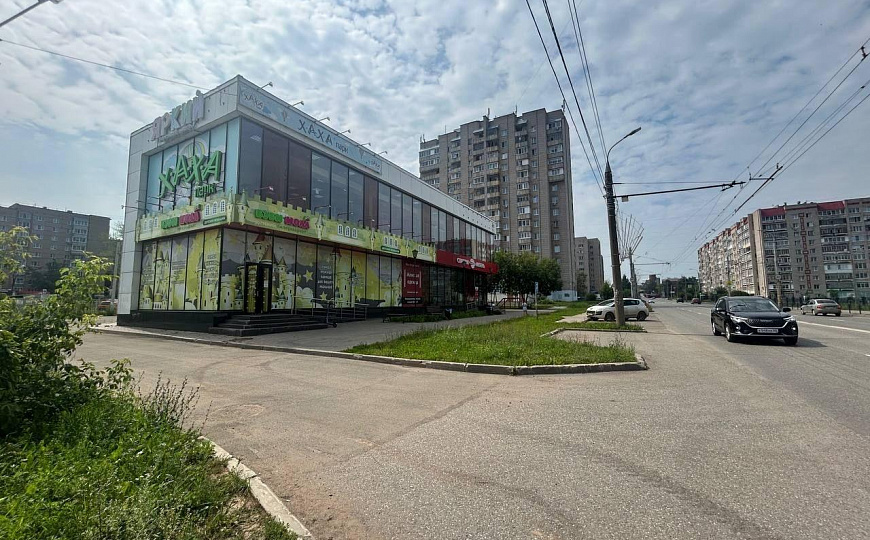 Отдельно стоящее здание фото