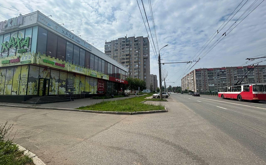 Отдельно стоящее здание фото