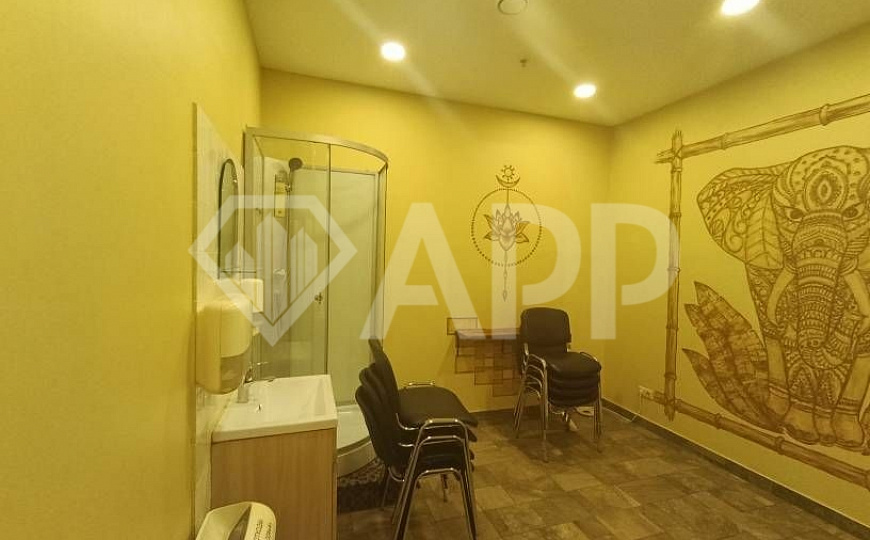 Сдам торговый центр, 250 м² фото