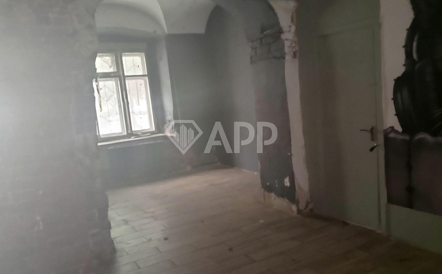 В самом центре города Казань , в Вахитовском районе, сдаётся помещение свободного назначения фото