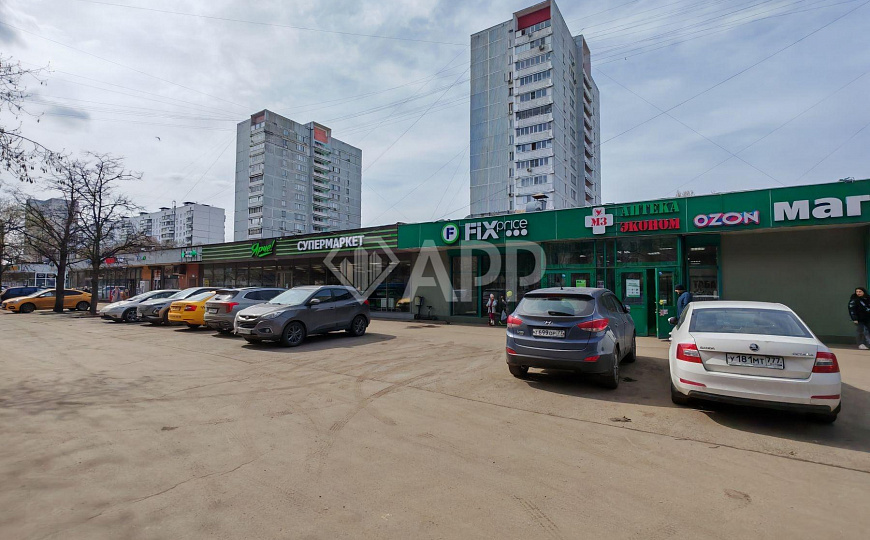 Продается торговое помещение, 1746 м² фото
