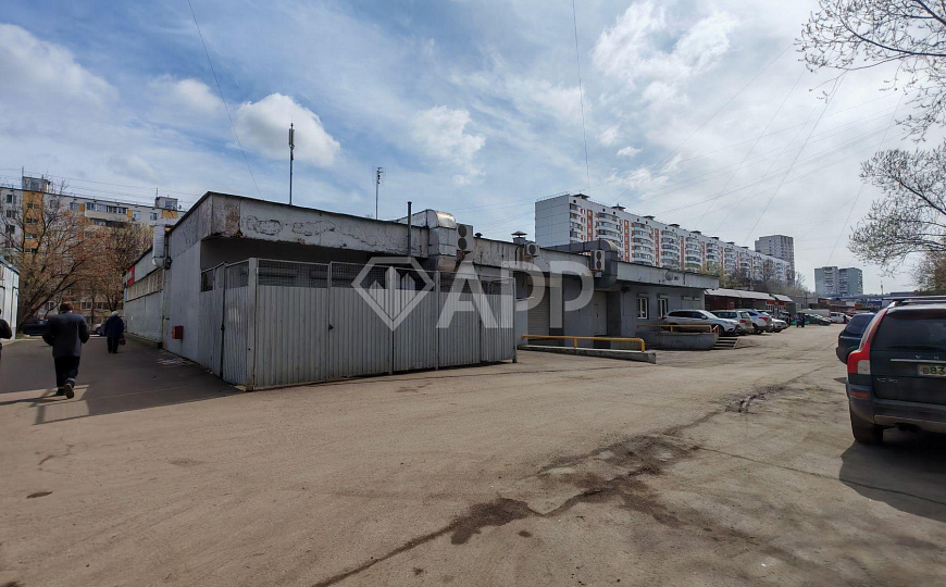 Продается торговое помещение, 1746 м² фото