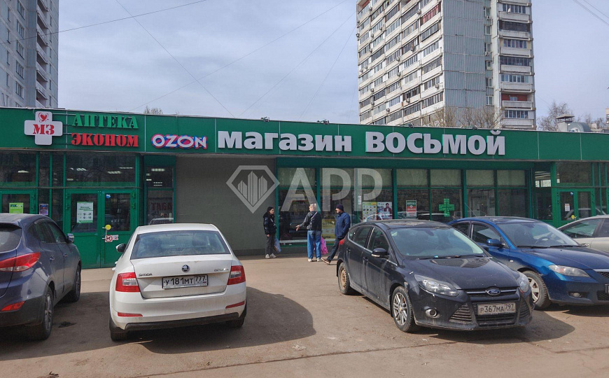 Продается торговое помещение, 1746 м² фото