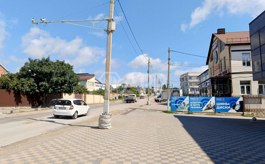 Сдам отдельно стоящее здание, 470 м² фото