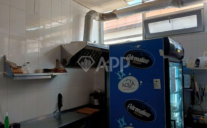 Сдам отдельно стоящее здание, 470 м² фото