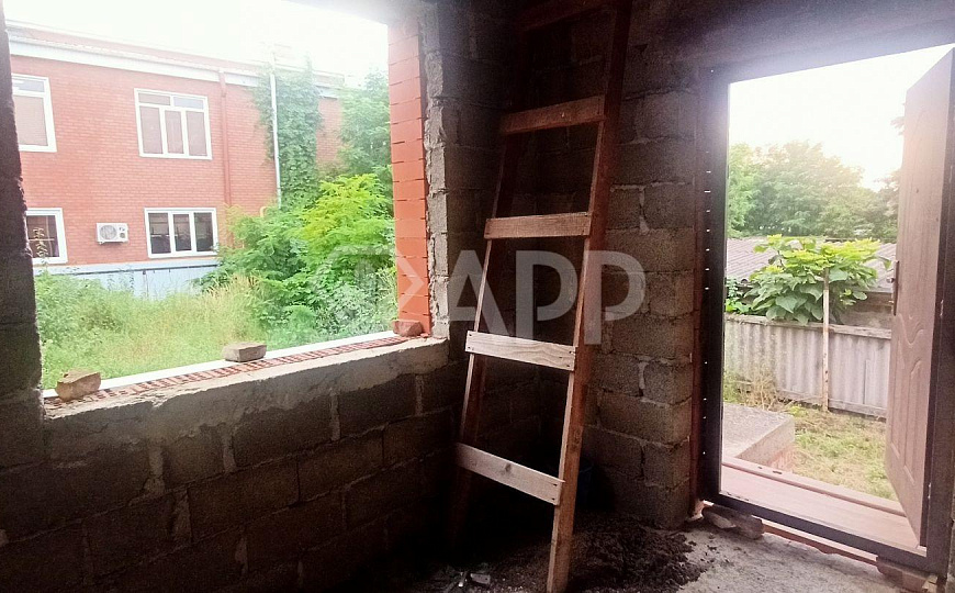 Продам зем.участок, 611 м² с недостроем 46 м². фото