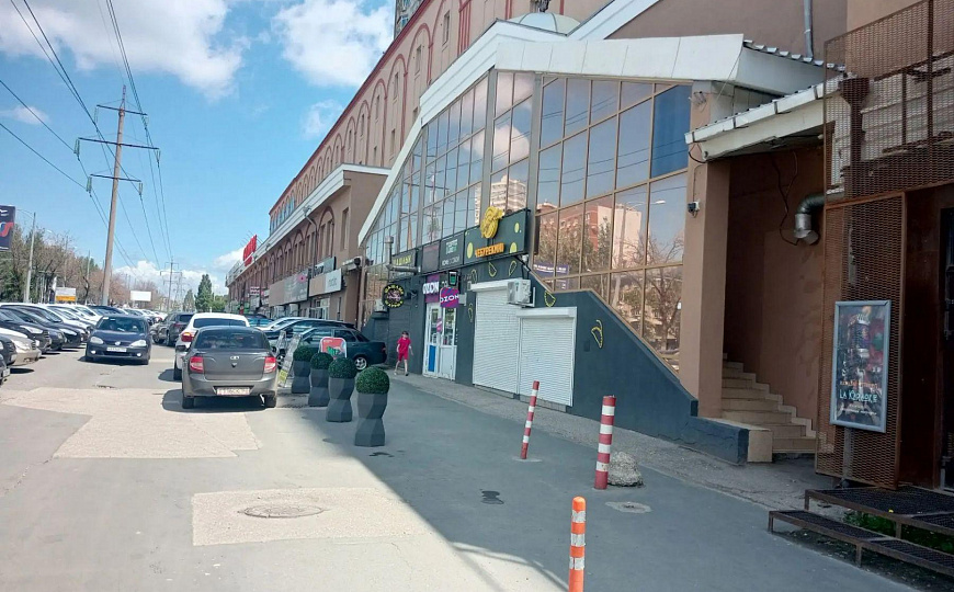 Продается торговое помещение 17 м2 фото