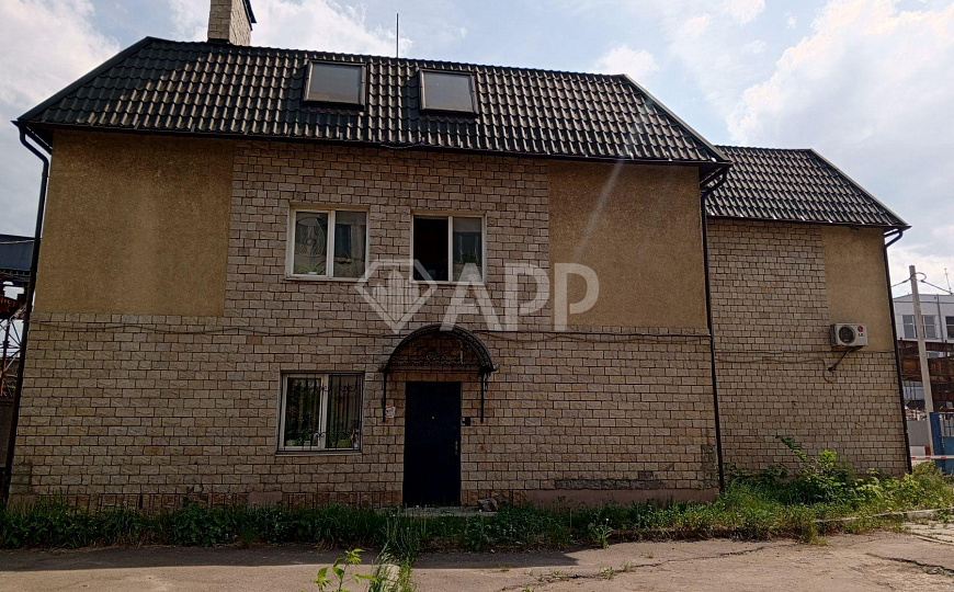 Сдается отдельно стоящее здание 370 м², хостел-гостиница, общежитие, магазин и др. на участке 5соток фото