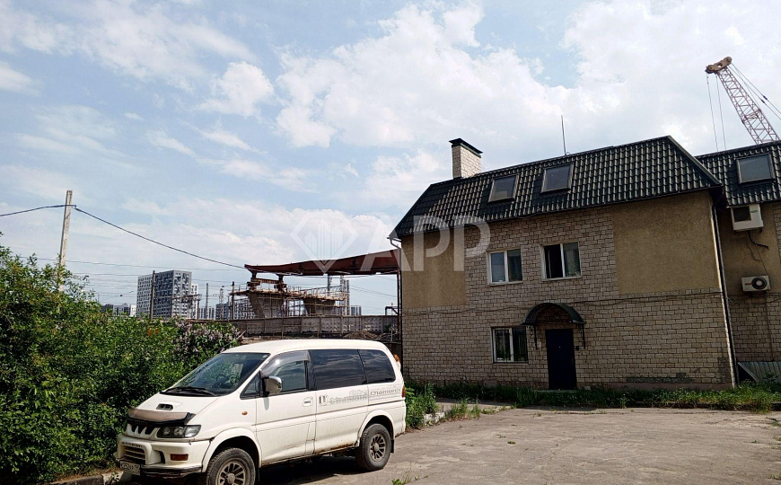 Сдается отдельно стоящее здание 370 м², хостел-гостиница, общежитие, магазин и др. на участке 5соток фото