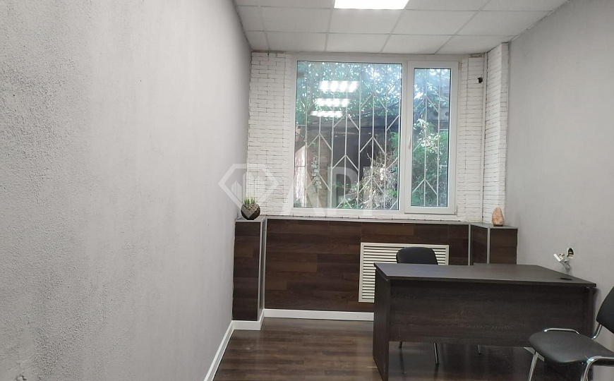 Продам отдельно стоящее здание, 635 м² фото