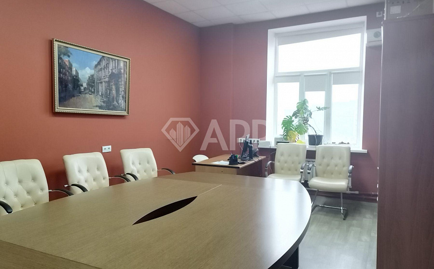 Продам офисное помещение, 352 м² фото